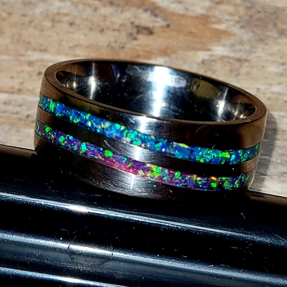 Custom made opal wave ring - Picture 2 of 6